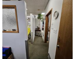 15168 Roper Avenue, White Rock, BC V4B2E7 Photo 12