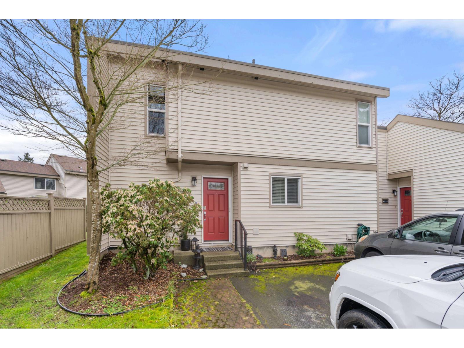 6113 W GREENSIDE DRIVE, Surrey