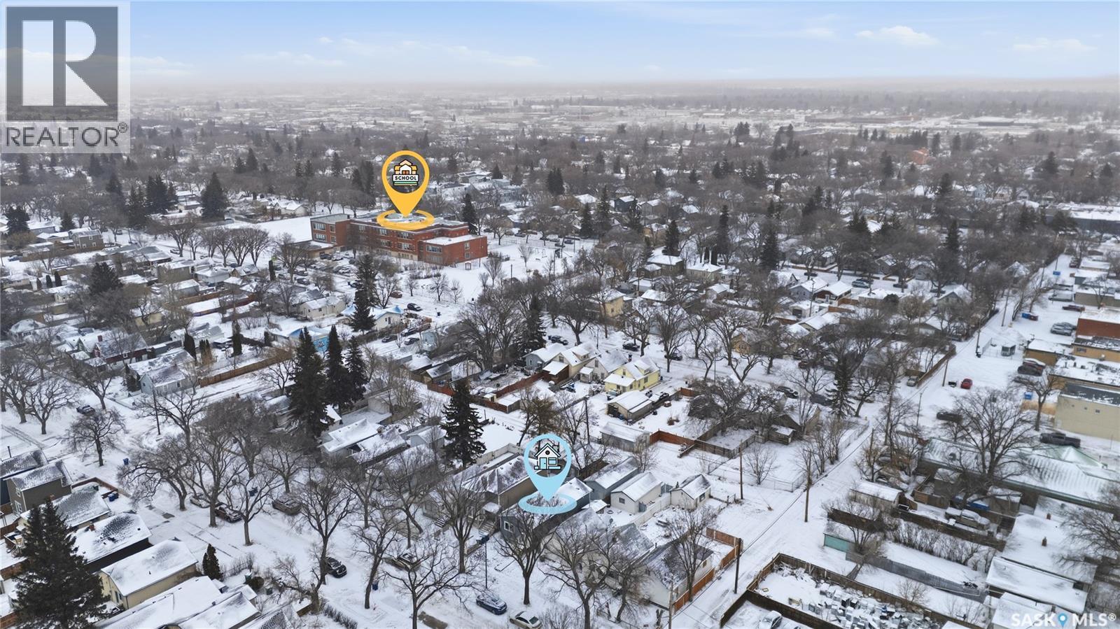 Single Family House Raised bungalow for Sale in  G AVENUE N Saskatoon 