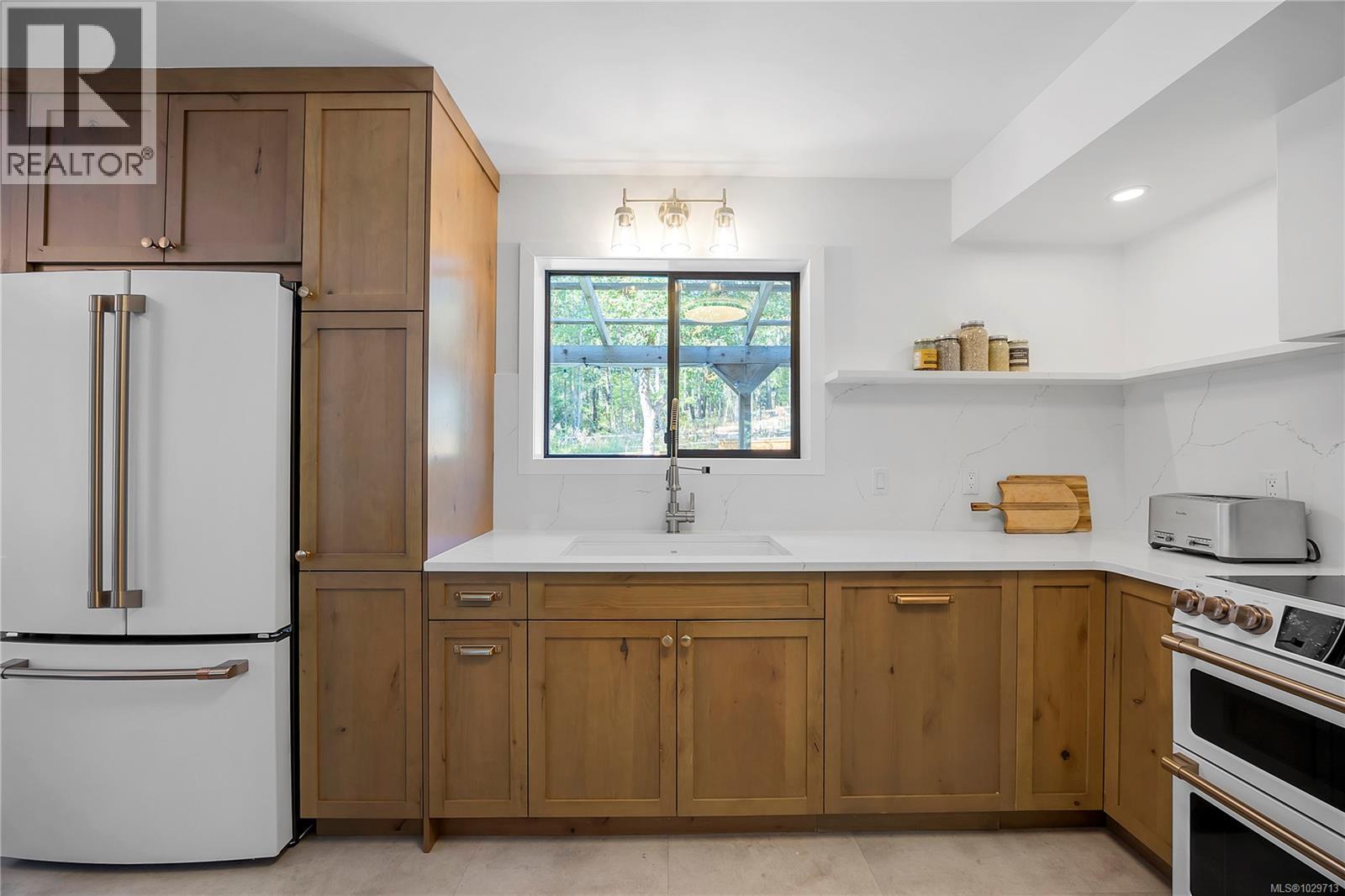 1475 GEORGINA RD - 11