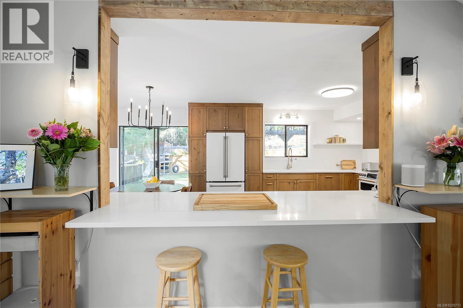 1475 GEORGINA RD - 9