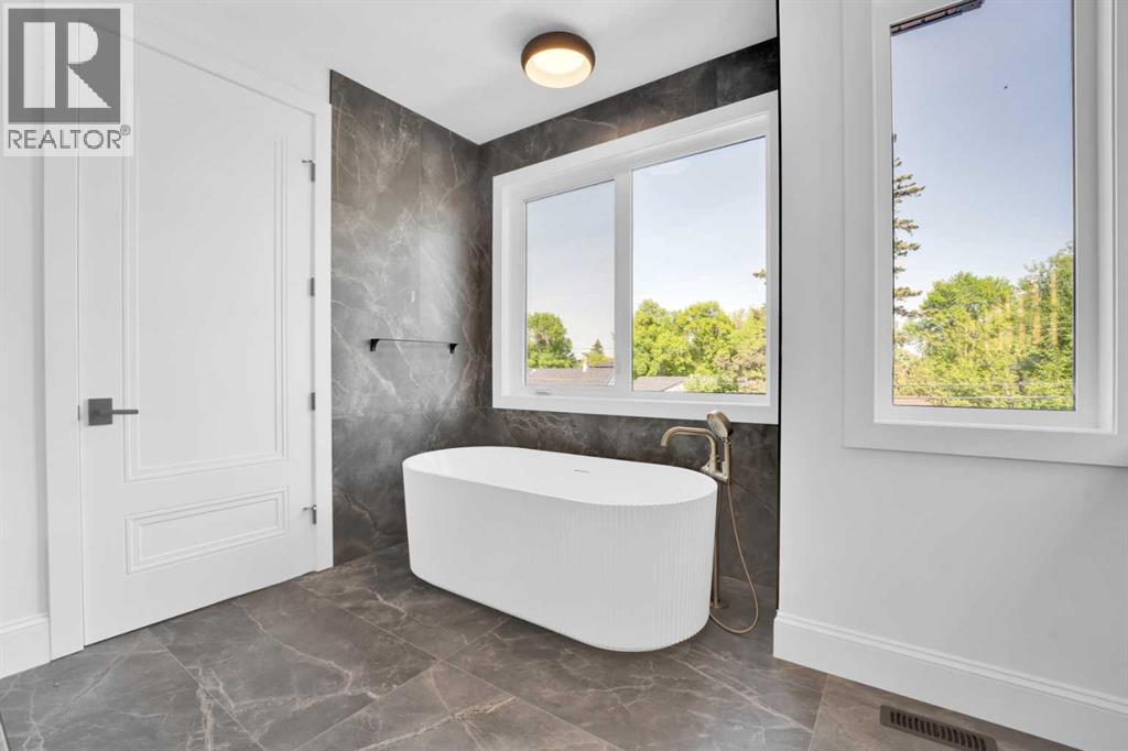 Single Family House for Sale in   Street NW Rosedale Calgary 