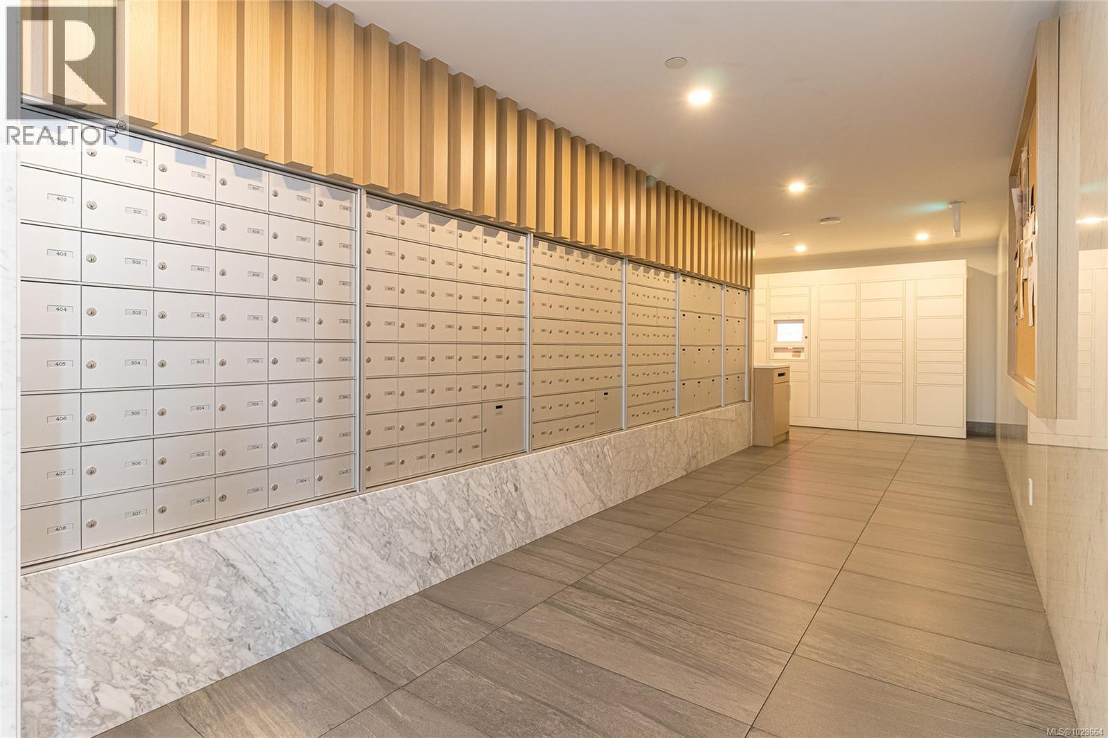 1002 777 Herald Street, Victoria