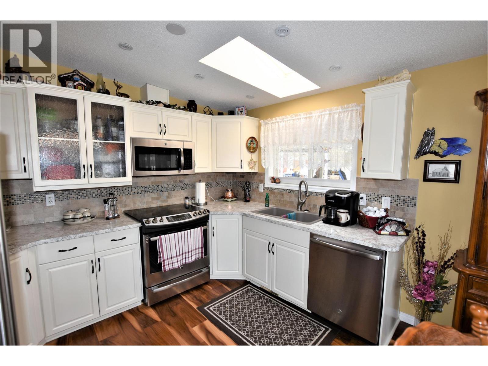 223 Cougar Street - 10