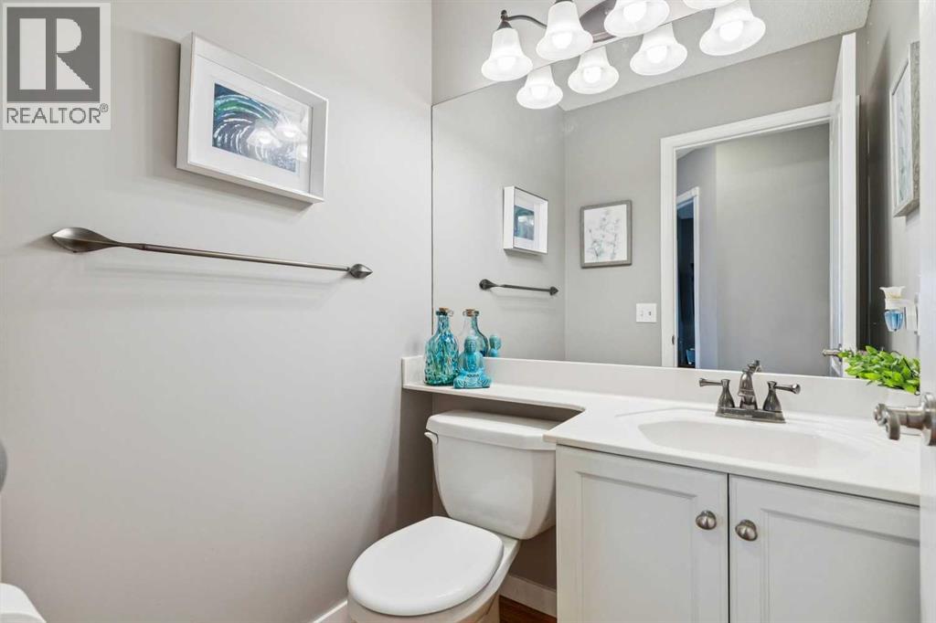 Single Family House for Sale in  Rocky Ridge Bay NW Rocky Ridge Calgary 