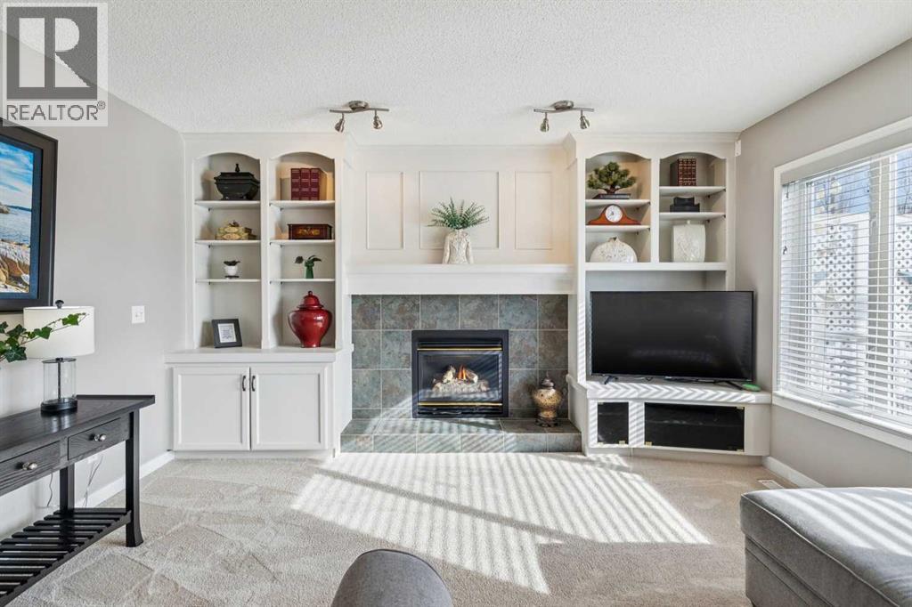 Single Family House for Sale in  Rocky Ridge Bay NW Rocky Ridge Calgary 