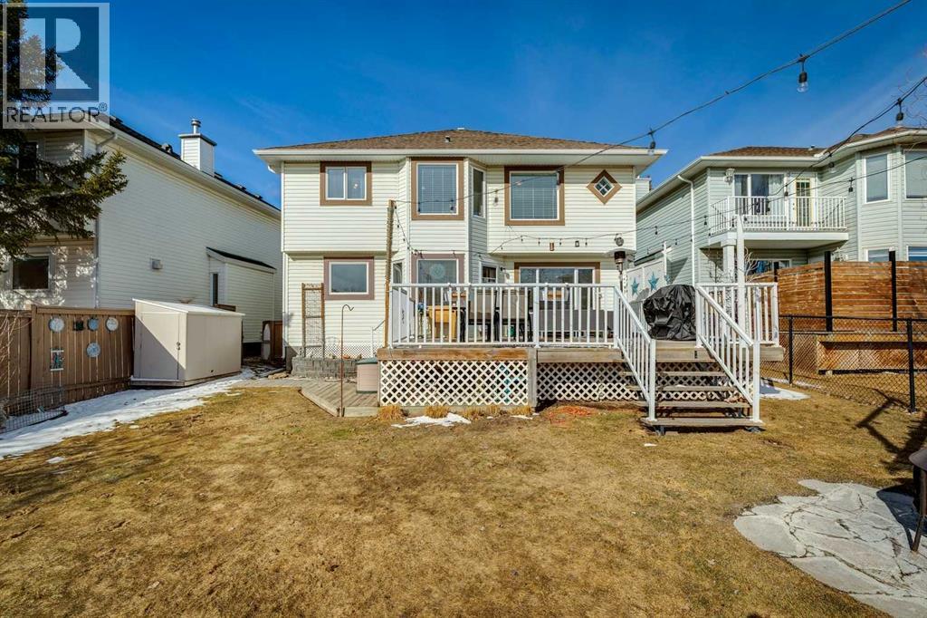 Single Family House for Sale in  Rocky Ridge Bay NW Rocky Ridge Calgary 