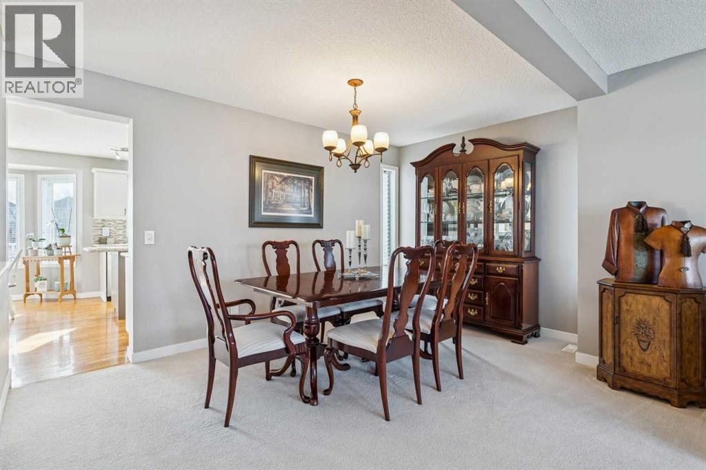 Single Family House for Sale in  Rocky Ridge Bay NW Rocky Ridge Calgary 