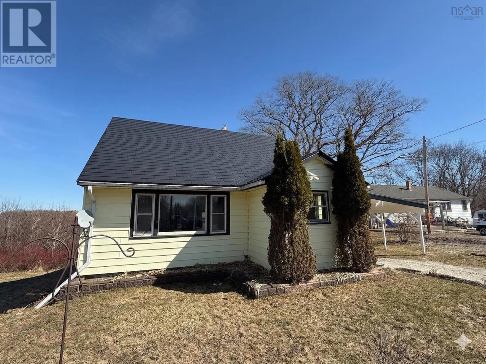 Property 21 of 23 of 125 Cottage Street