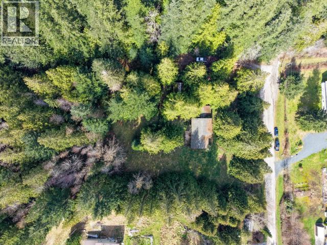 2217 BLACK POINT ROAD - 3