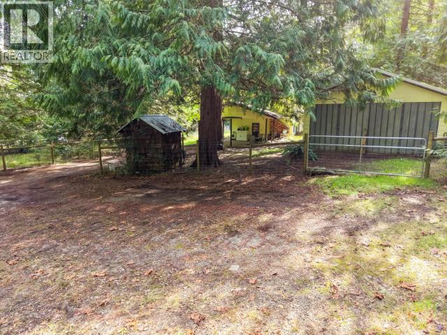 2217 BLACK POINT ROAD - 25