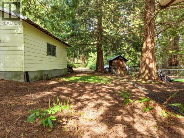 2217 BLACK POINT ROAD - 30