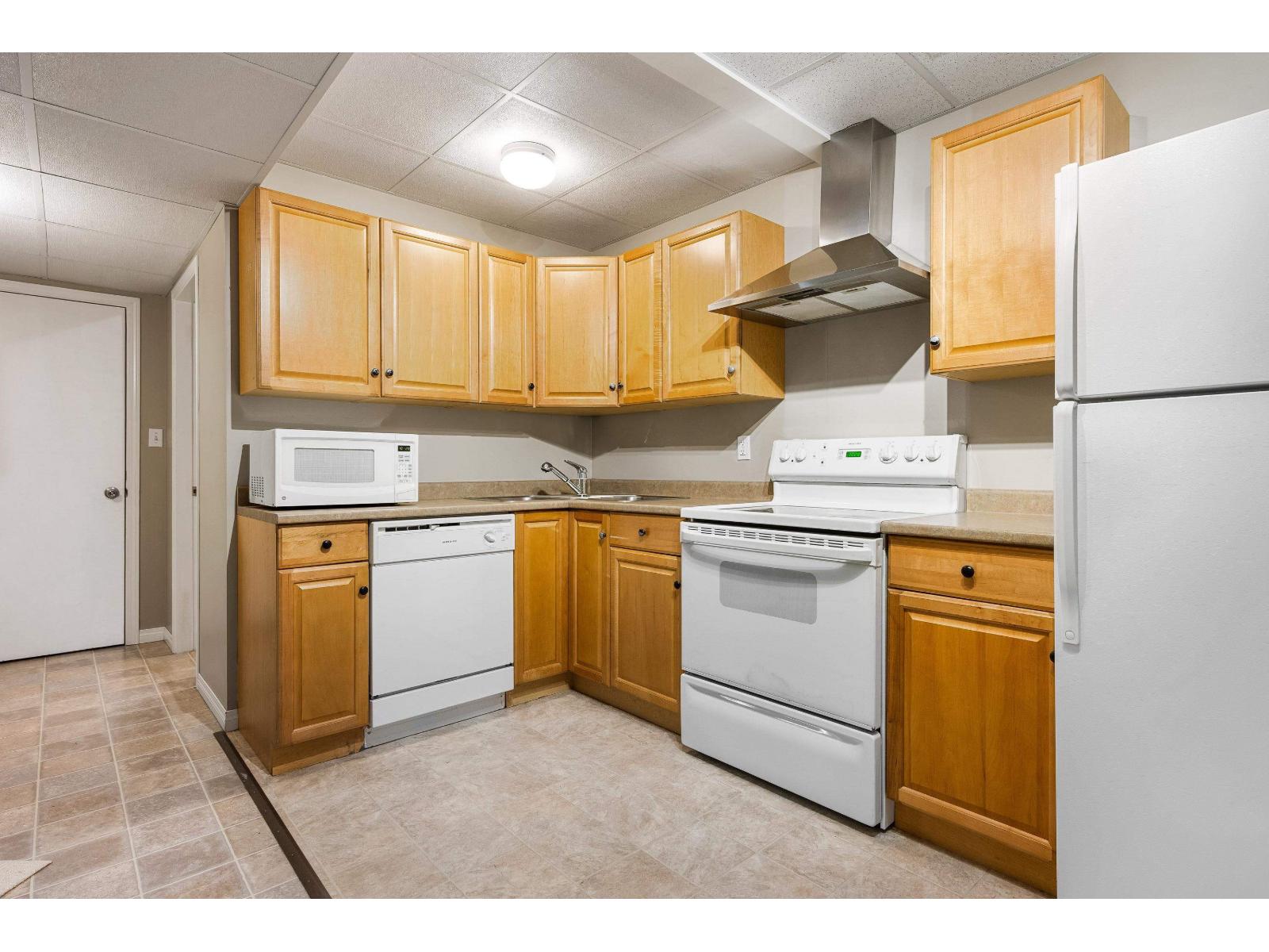 5642 THORNHILL STREET, Promontory