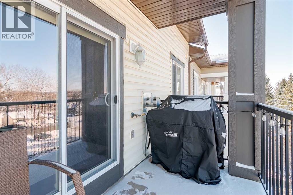 Single Family House for Sale in   Ranchview Drive NW Ranchlands Calgary 