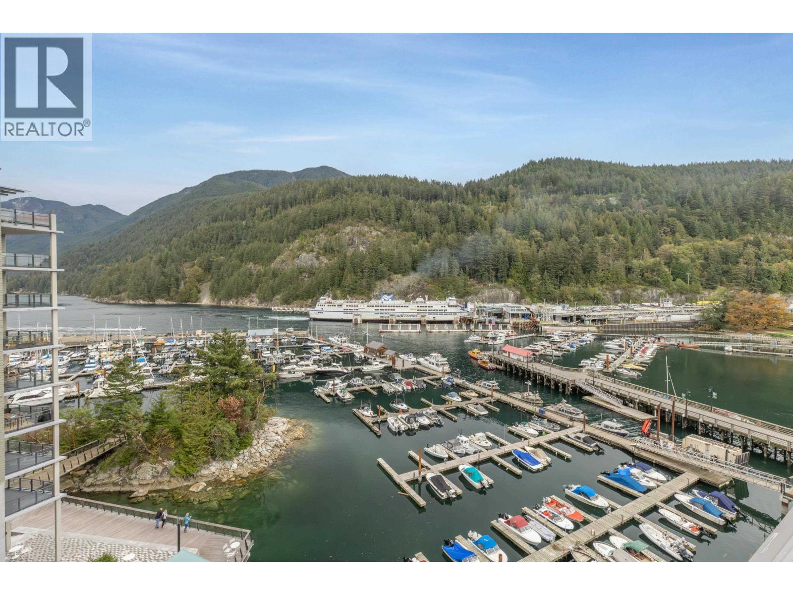 706 6707 NELSON AVENUE, West Vancouver