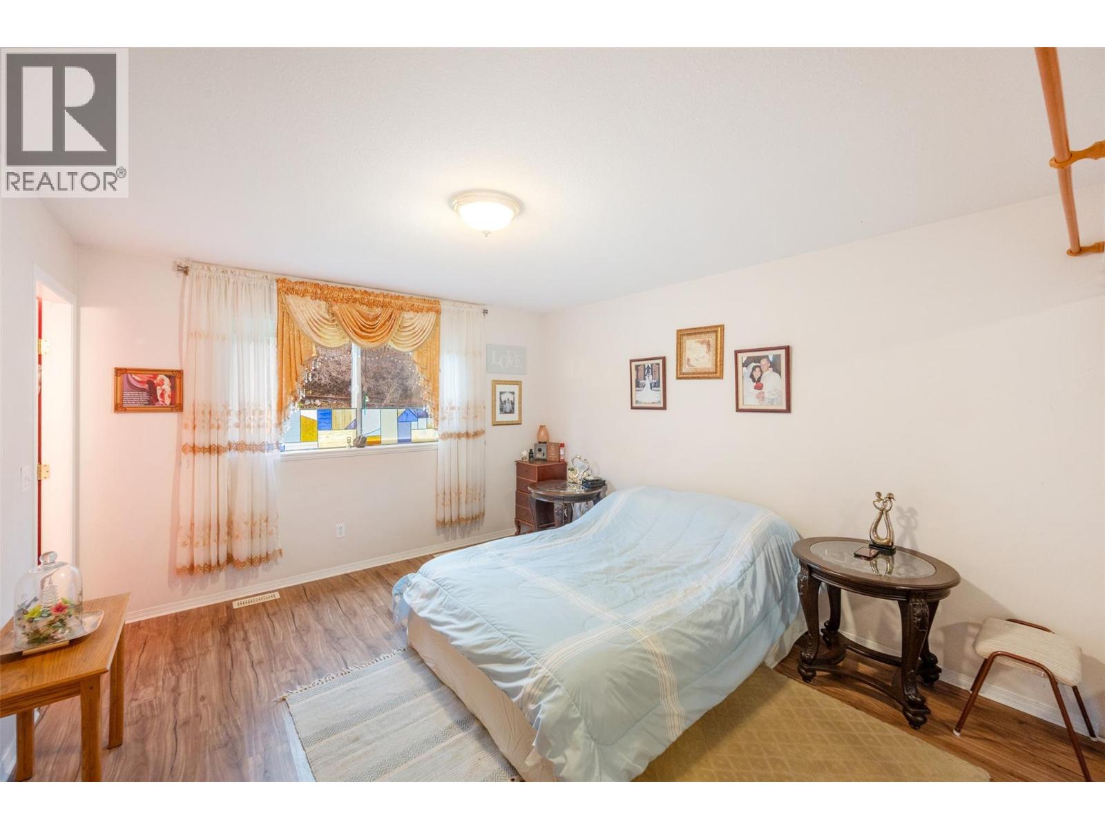 12612 Giants Head Road Unit# 3, Summerland