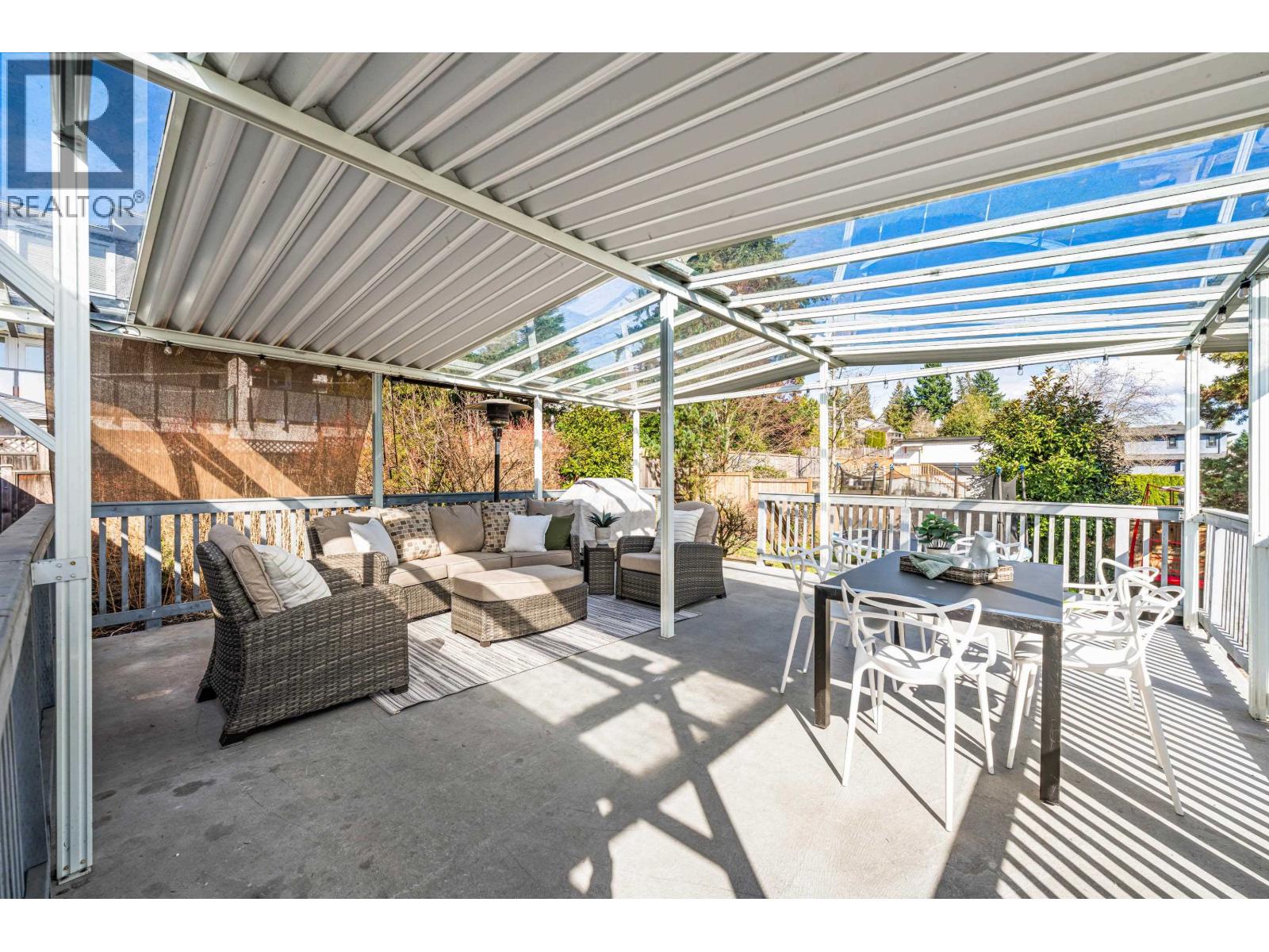 8326 ROYAL OAK AVENUE, Burnaby