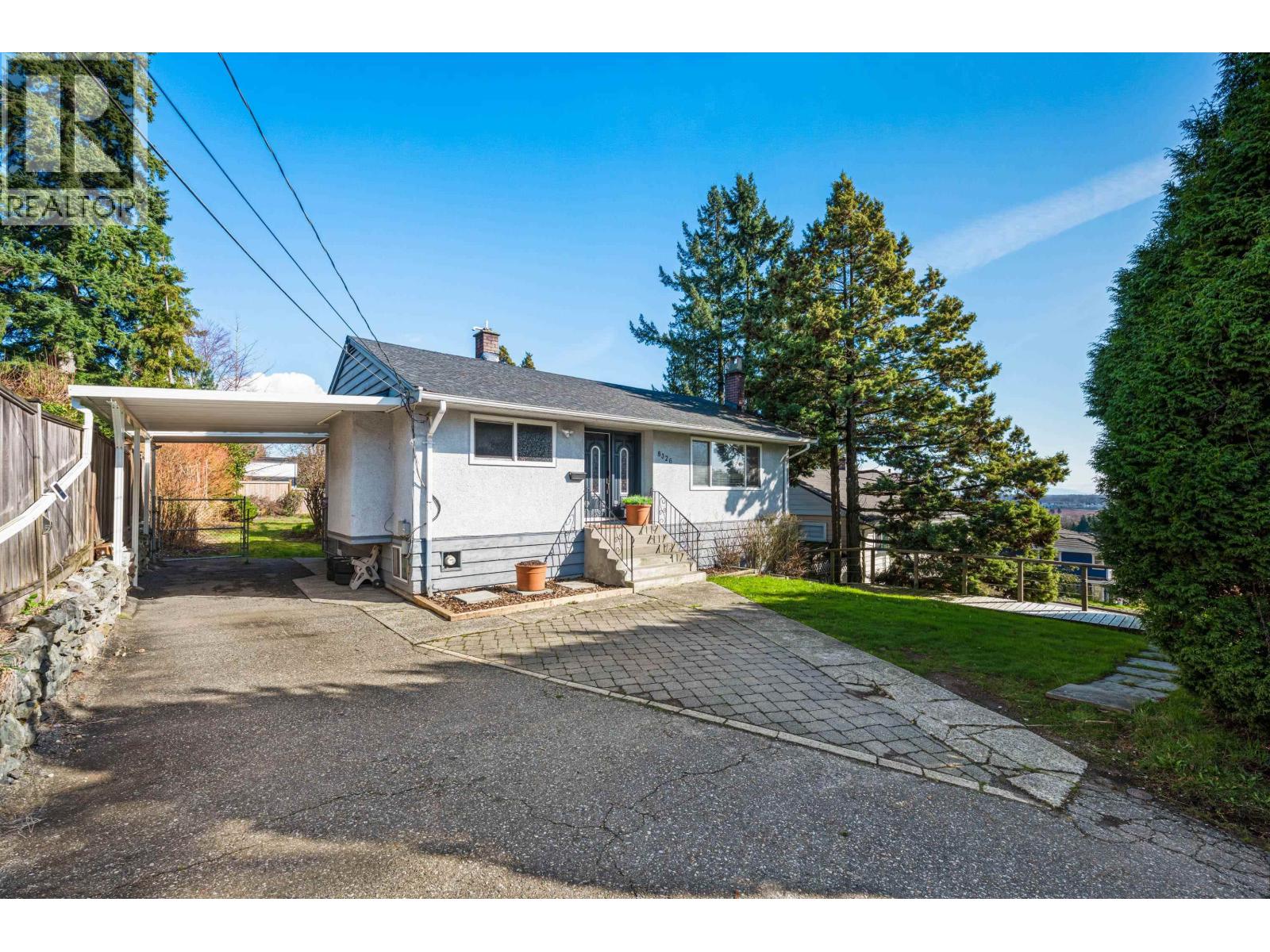 8326 ROYAL OAK AVENUE, Burnaby