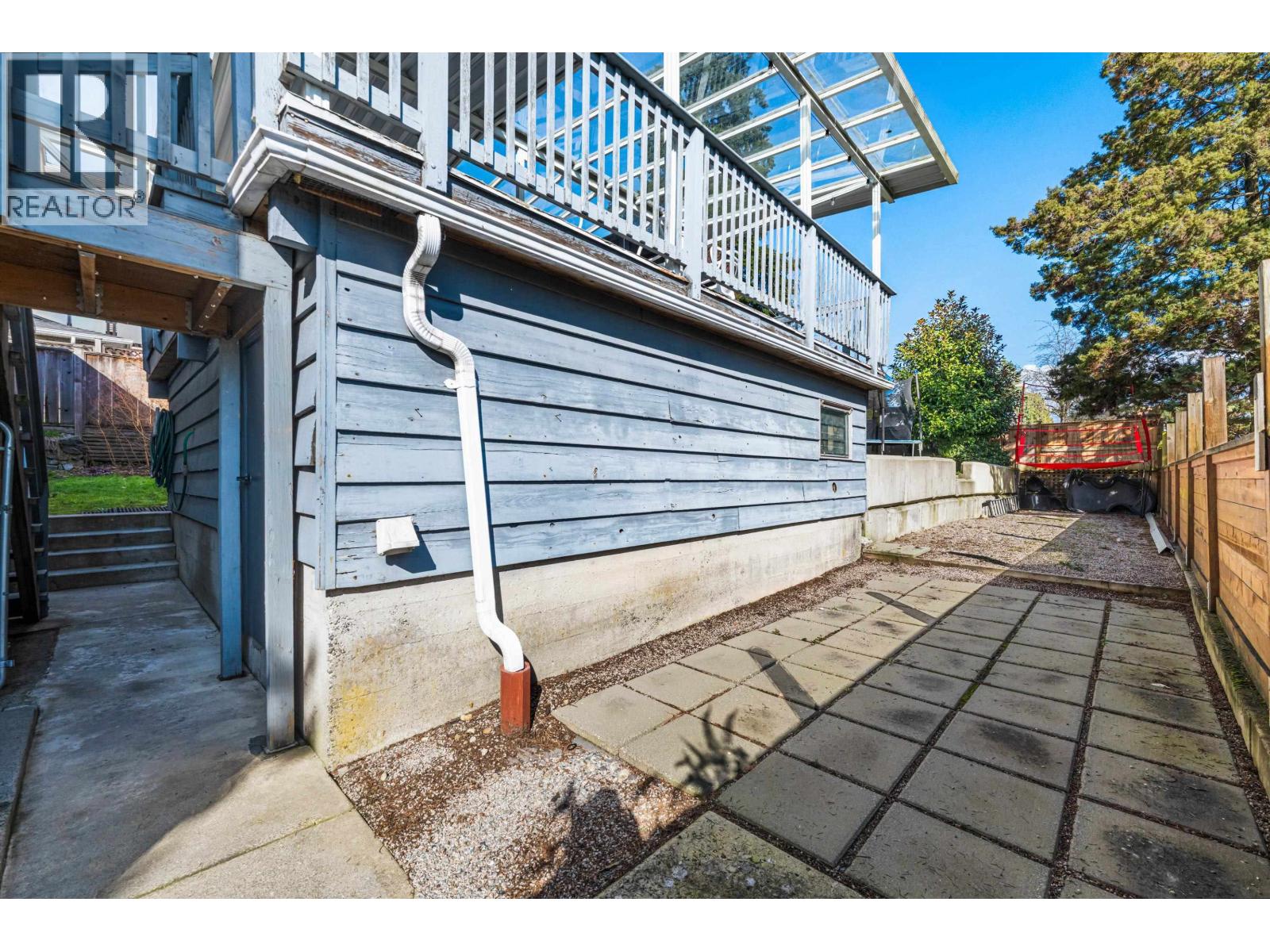 8326 ROYAL OAK AVENUE, Burnaby