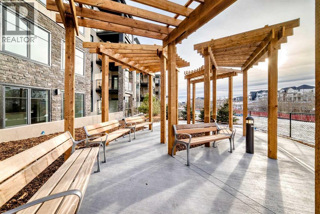 Single Family House for Sale in    Street SW Springbank Hill Calgary 