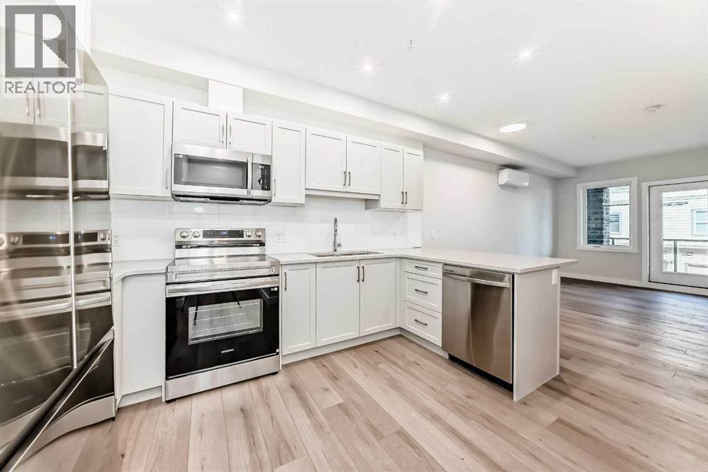 Single Family House for Sale in    Street SW Springbank Hill Calgary 