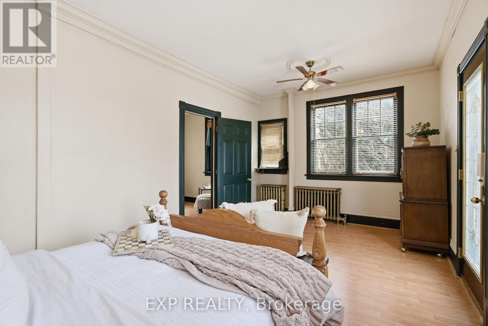 385 STEWART STREET - 20