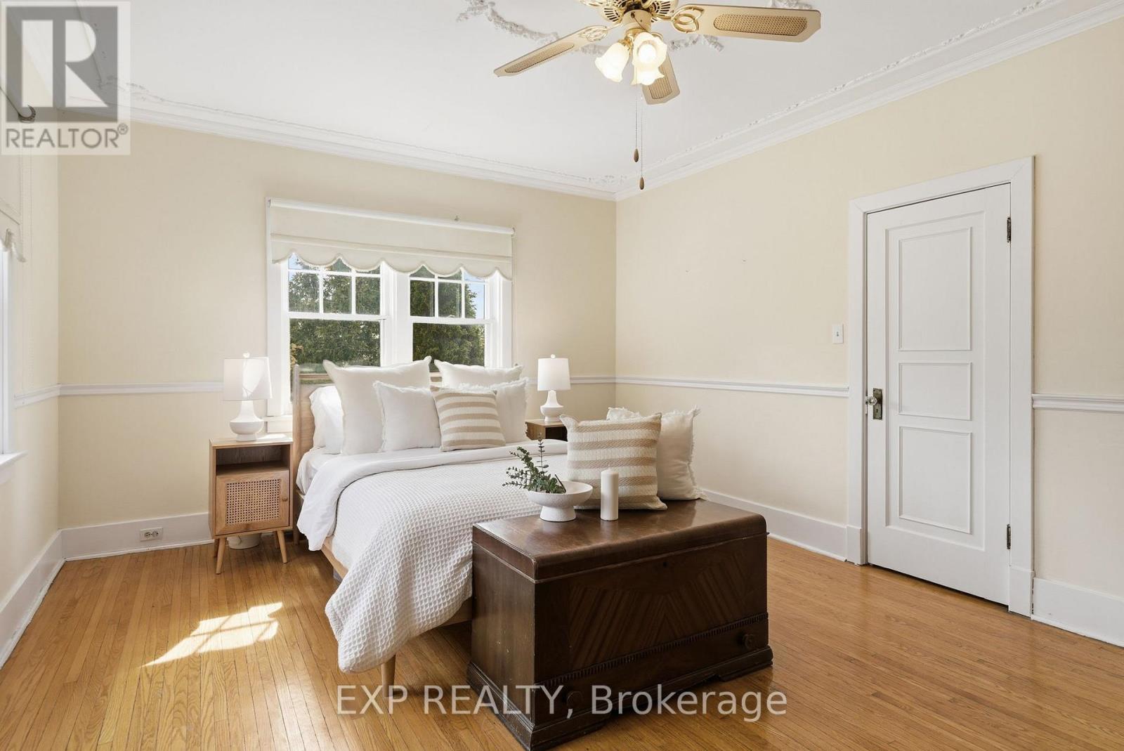 385 STEWART STREET - 23