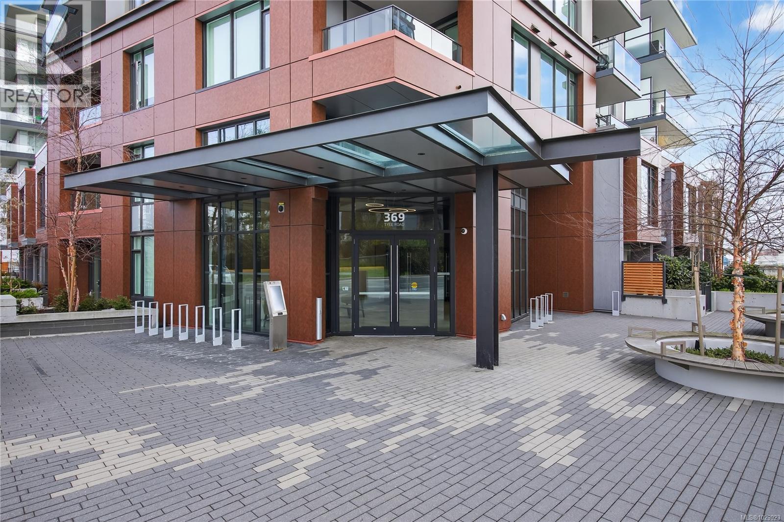 1001 369 Tyee Road, Victoria