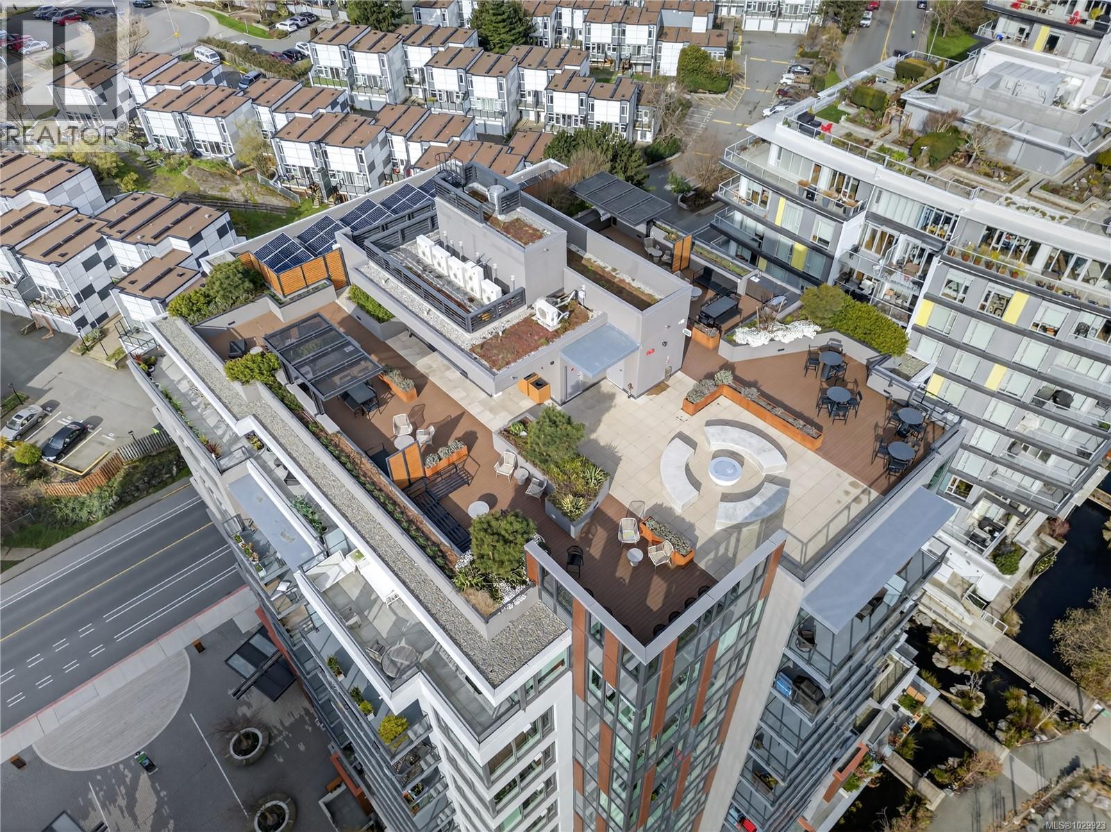 1001 369 Tyee Road, Victoria