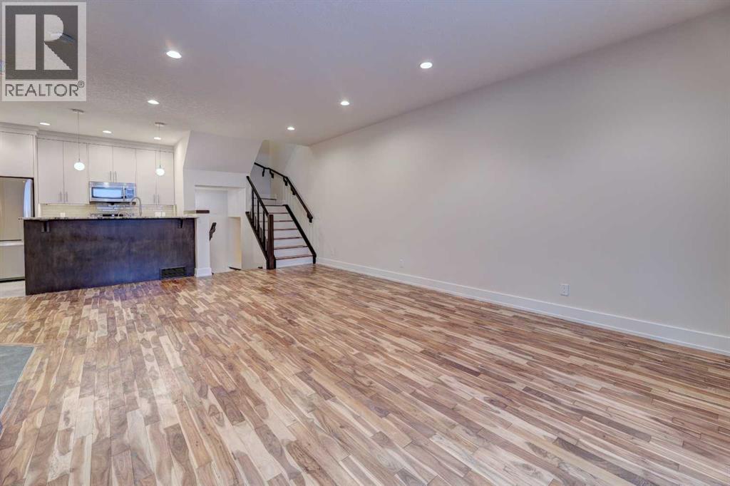 Single Family House for Sale in    Avenue NE Crescent Heights Calgary 