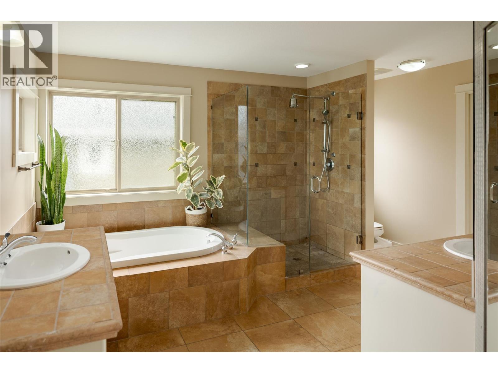 1959 Hidden Lake Place, Kelowna