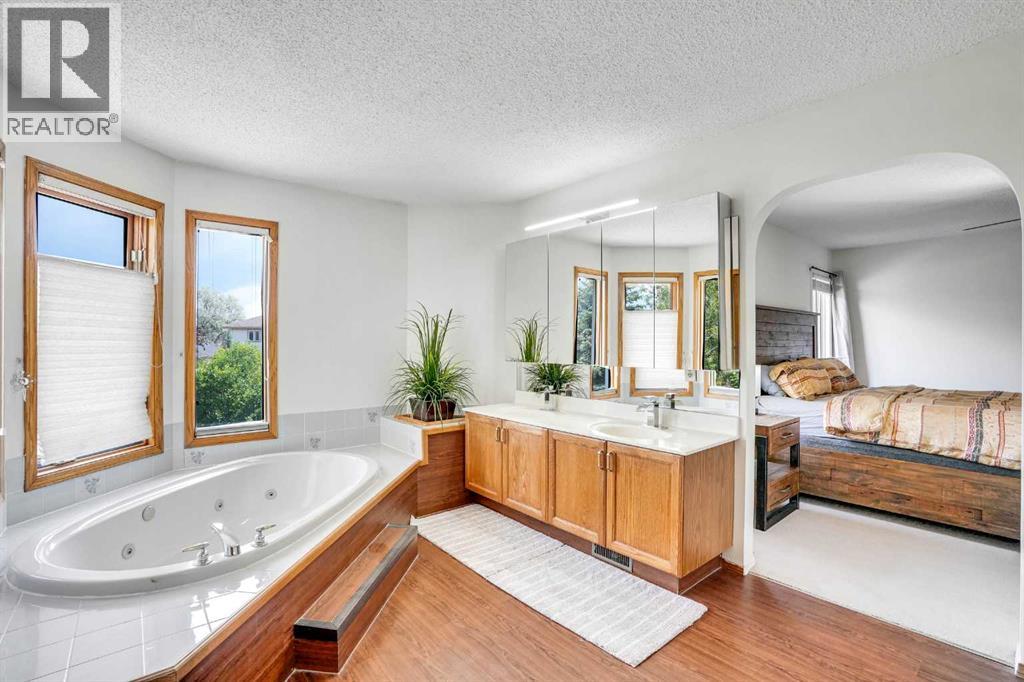 Single Family House for Sale in  Riverview Close SE Riverbend Calgary 