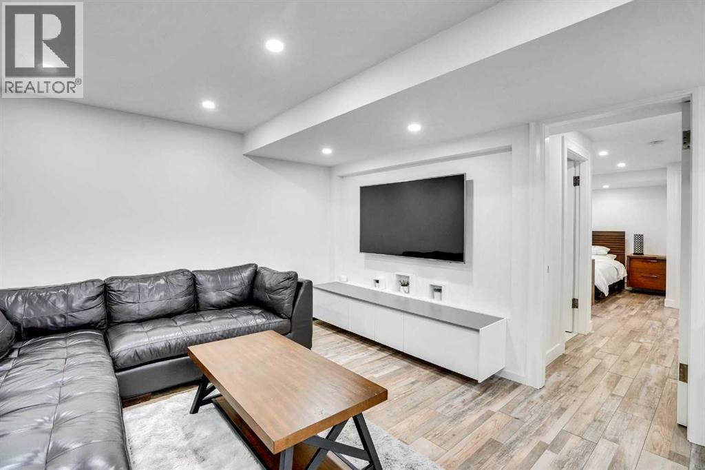 Single Family House for Sale in  Riverview Close SE Riverbend Calgary 