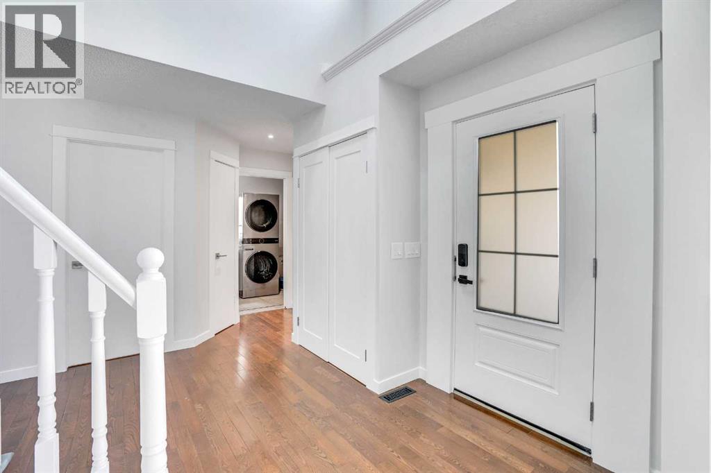 Single Family House for Sale in  Riverview Close SE Riverbend Calgary 