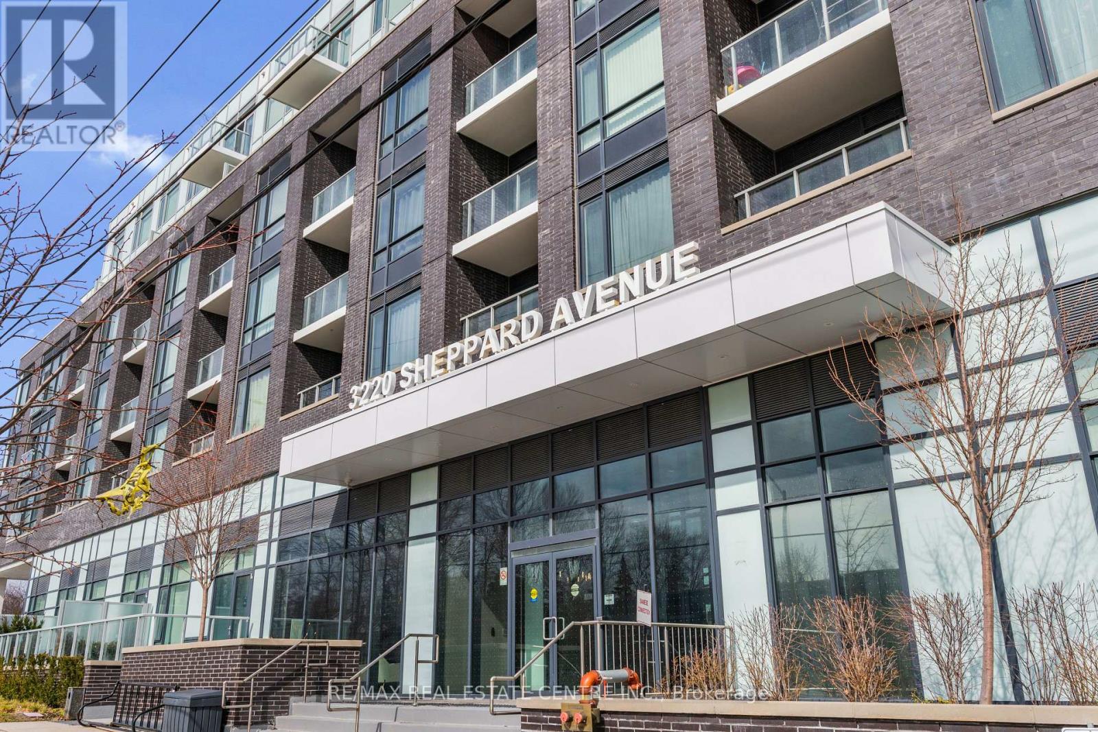 #309 3220 SHEPPARD AVENUE E - 2