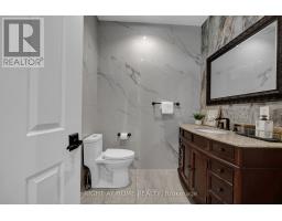 Kitchen - 3850 Kinsale Road, Pickering, ON L1Y1E2 Photo 8