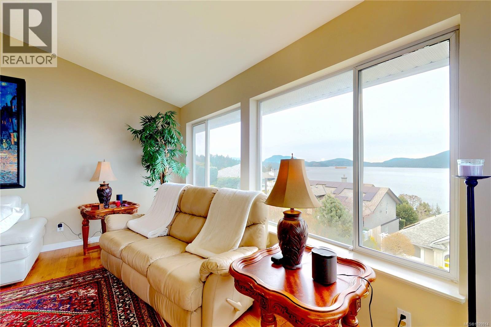 488 SEAVIEW WAY - 10