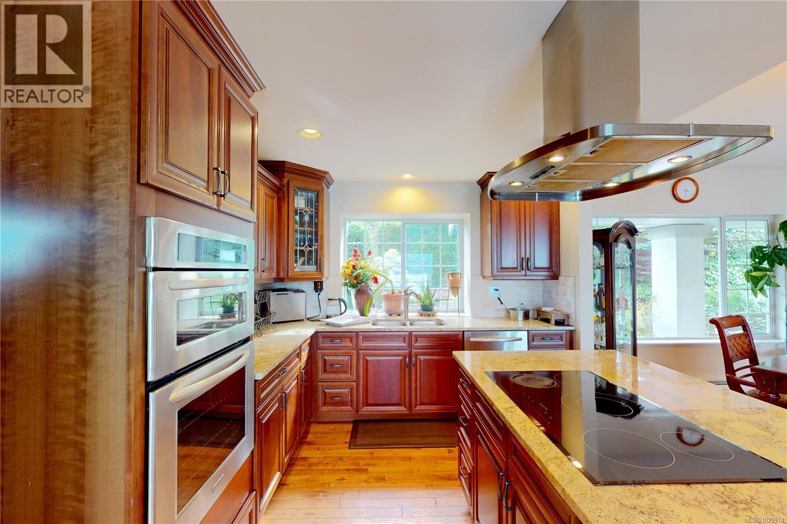 488 Seaview Way - 4