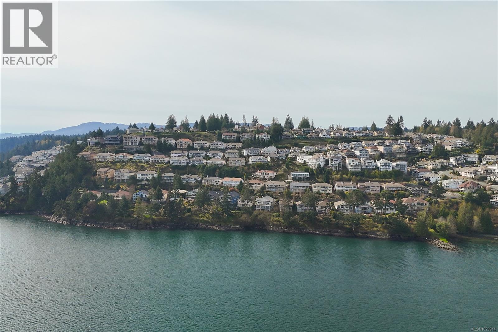 488 Seaview Way - 43
