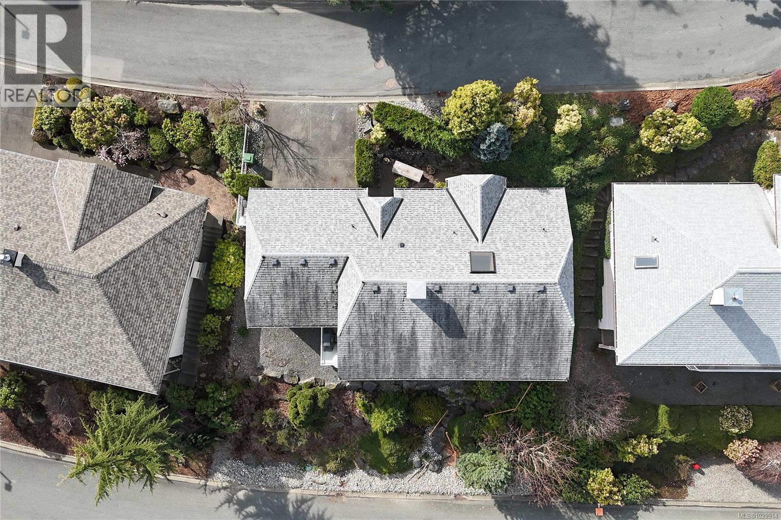 488 SEAVIEW WAY - 48