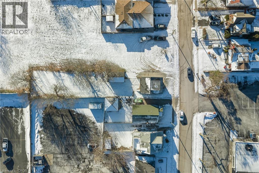 5932 CARLTON AVENUE - 22
