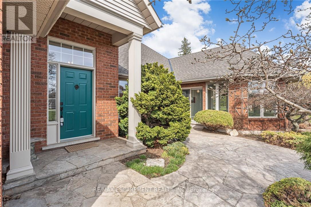 3503 LAKESHORE ROAD - 11