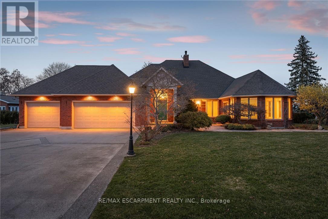 3503 LAKESHORE ROAD - 6