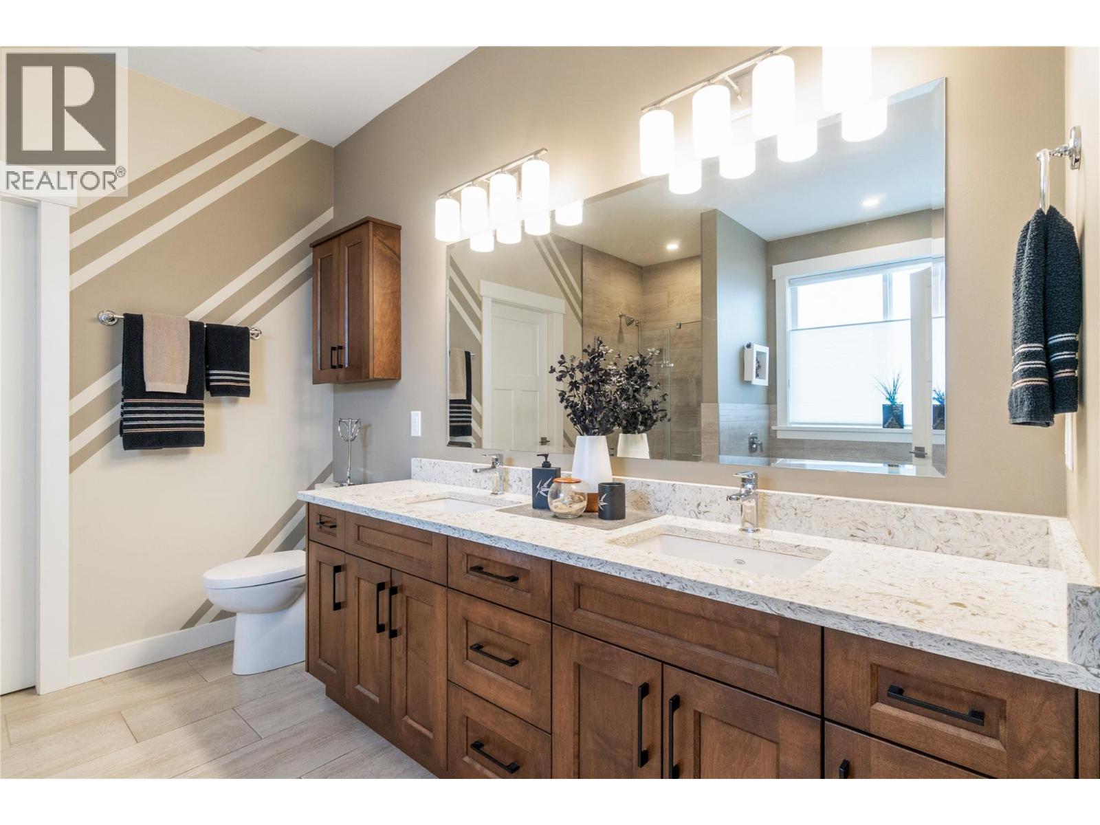  1281 24 Street Southeast, Salmon Arm