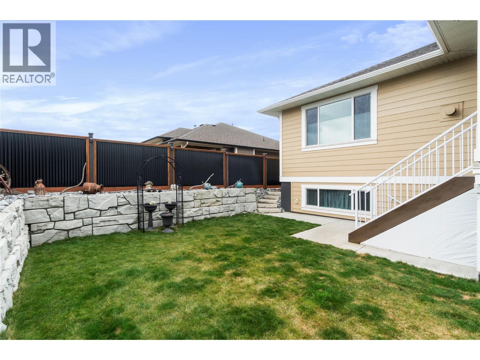  1281 24 Street Southeast, Salmon Arm