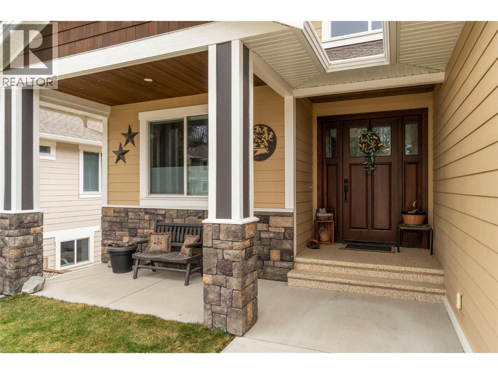  1281 24 Street Southeast, Salmon Arm