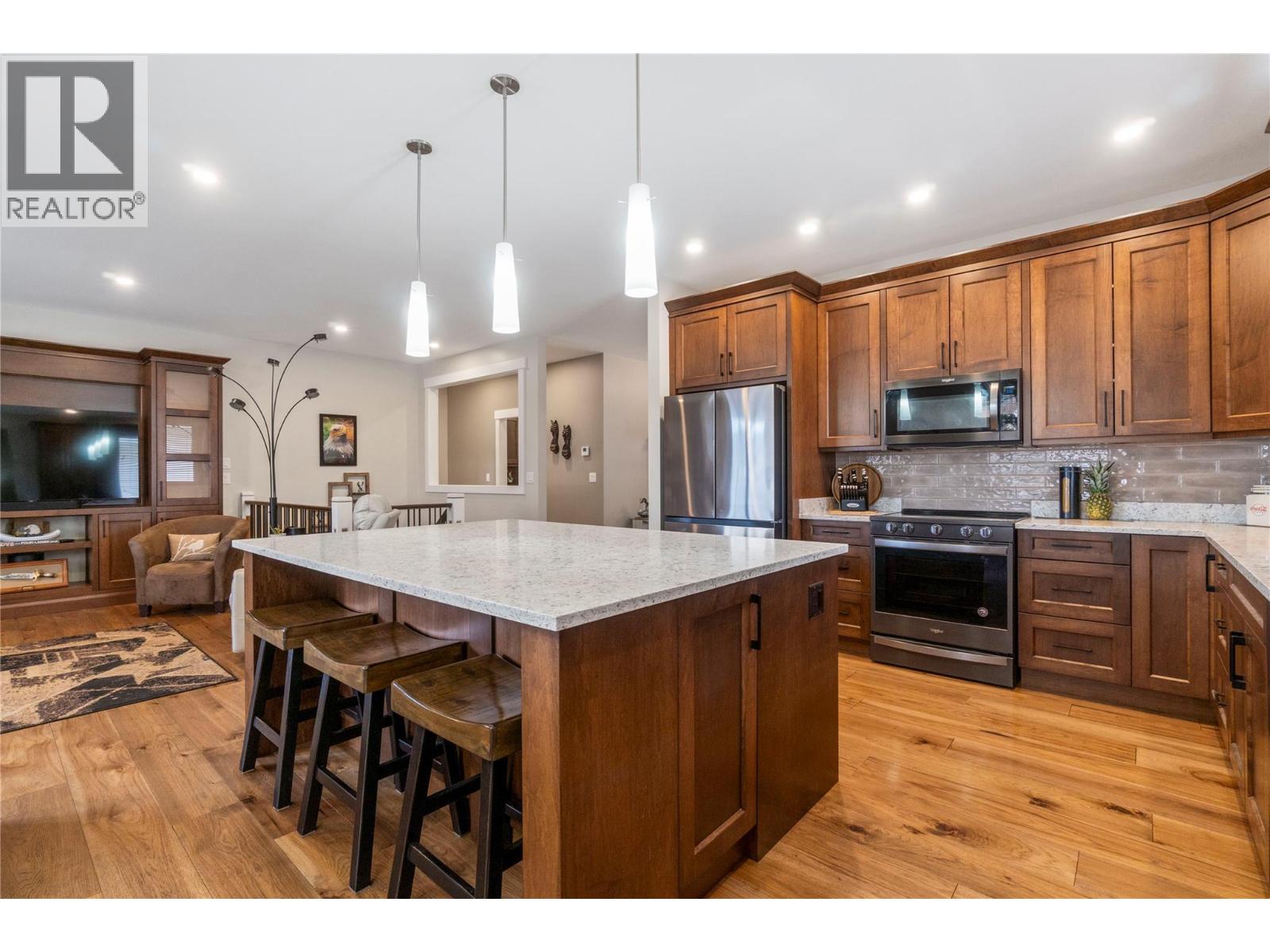  1281 24 Street Southeast, Salmon Arm