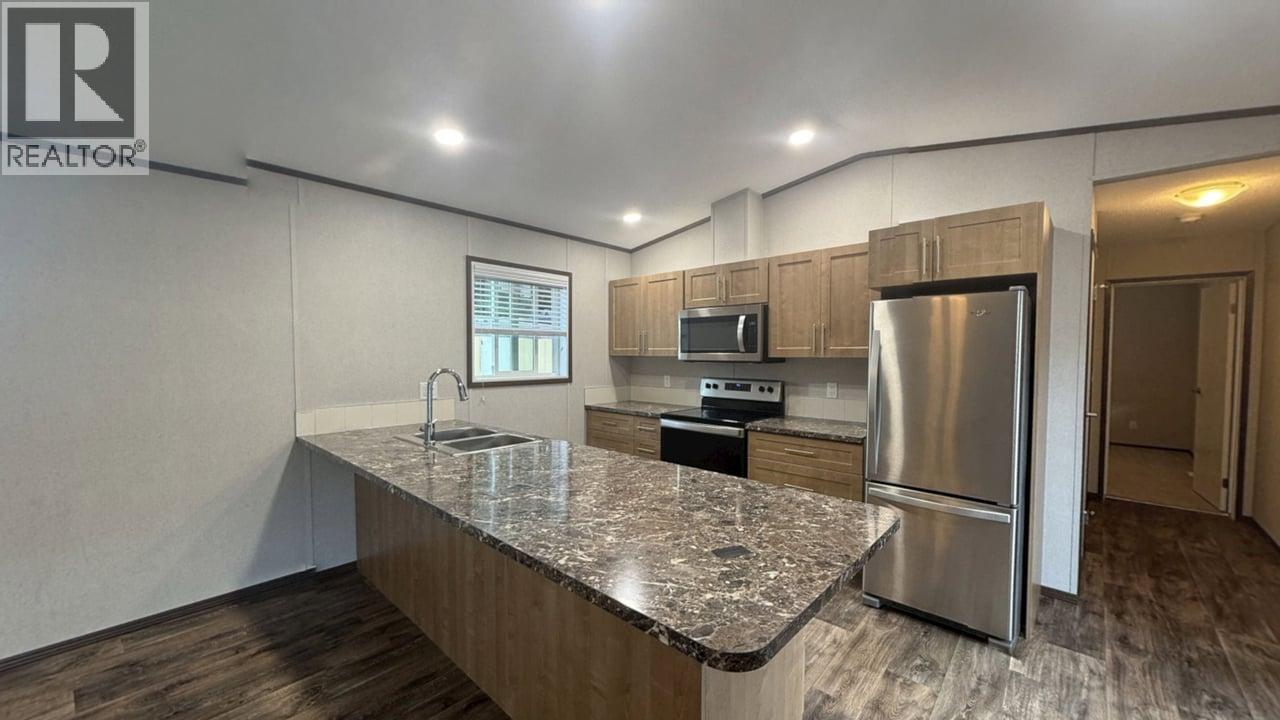 891 MONTE VISTA Drive Unit# 8, Rossland