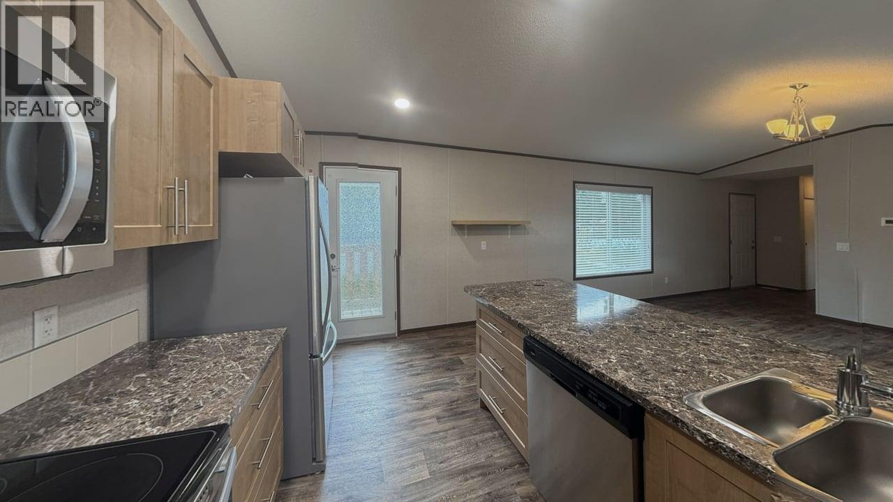 891 MONTE VISTA Drive Unit# 8, Rossland