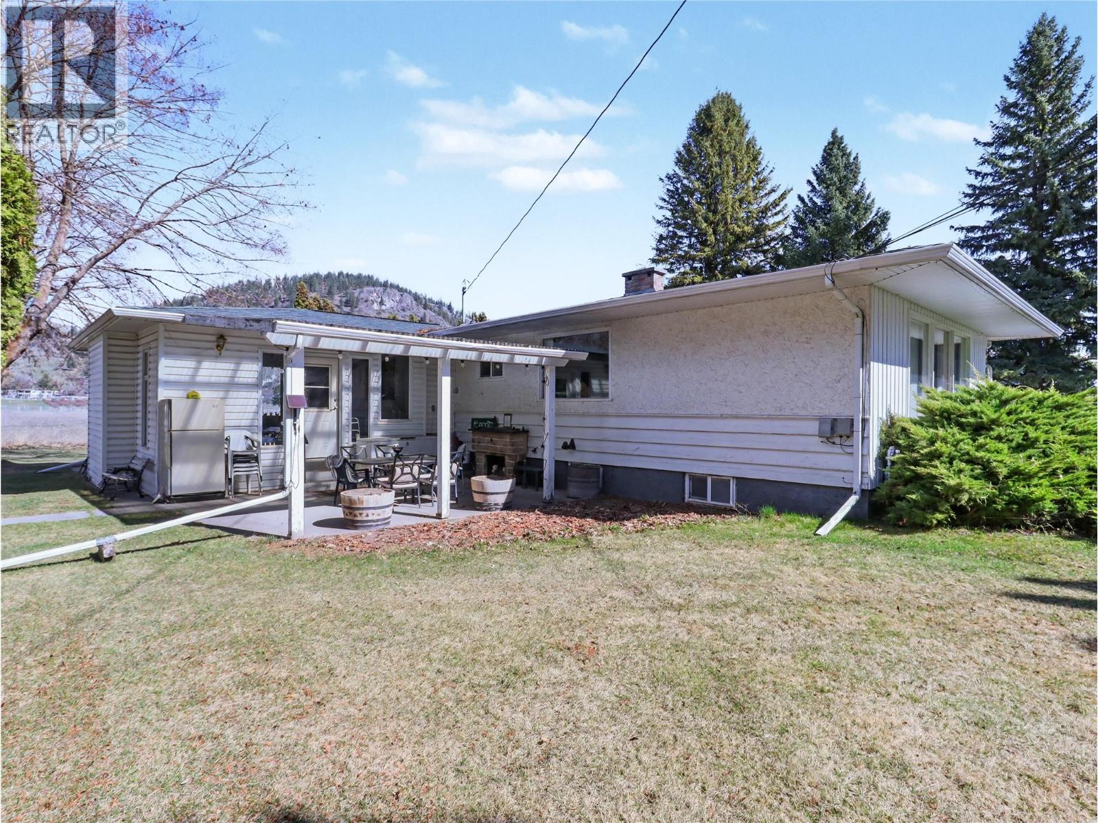 4065 Canning Road, Grand Forks